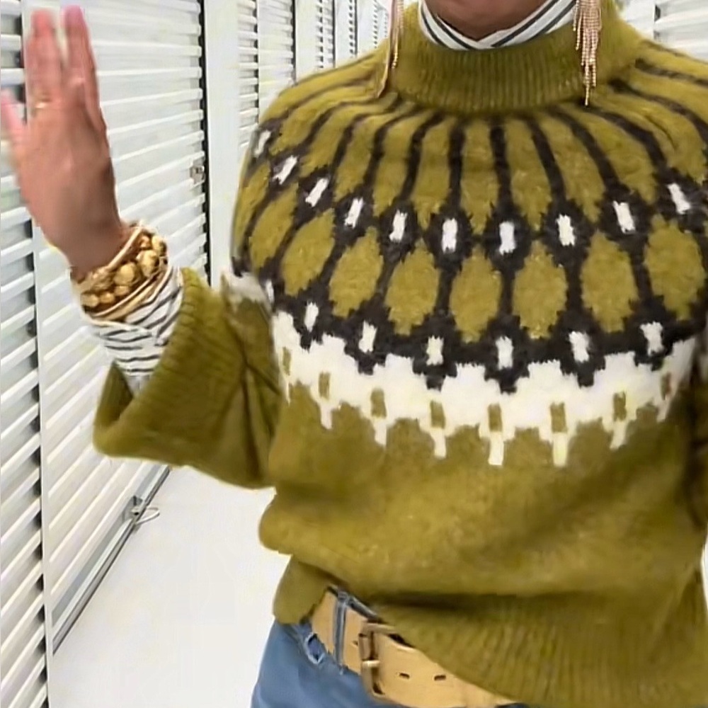 Banana Republic Gorgeous Alpaca Blend Fair Isle Sweater with Bell Sleeves